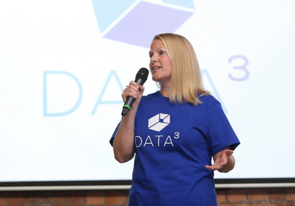 0B3A3158-lo res Helen Tanner, CEO of Data Cubed pitching at Tech-Xpo
